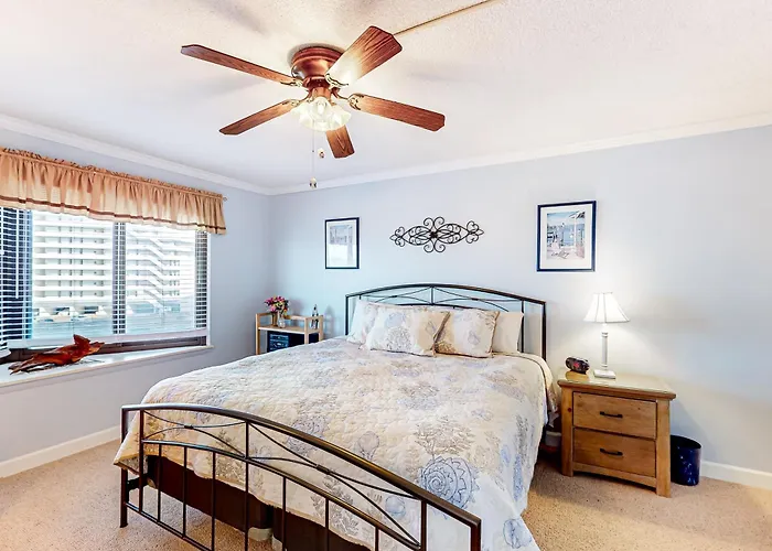 Apartment 9400 Bldg #401 *